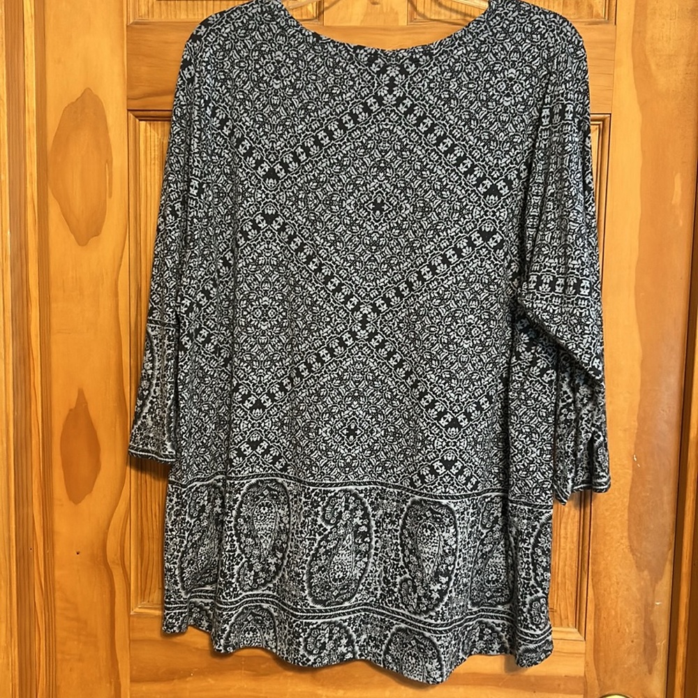 Lucky Brand Women’s 3/4 Sleeve Tunic Worn Only Once Size 2X Blue - Picture 2 of 3